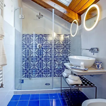 Starhost - Casa Ada - Luxury With Seaview Terrace *