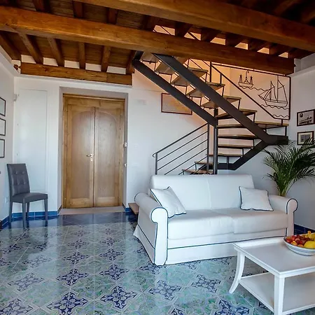 Starhost - Casa Ada - Luxury Apartment With Seaview Terrace